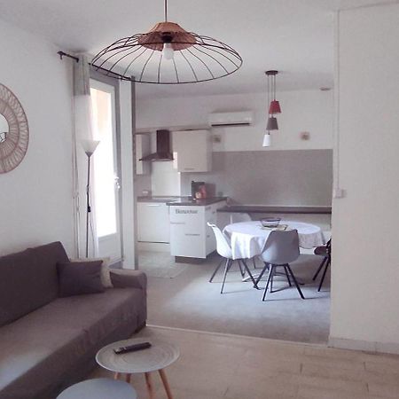 Appartement Avec Terrasse Narbonne Kültér fotó