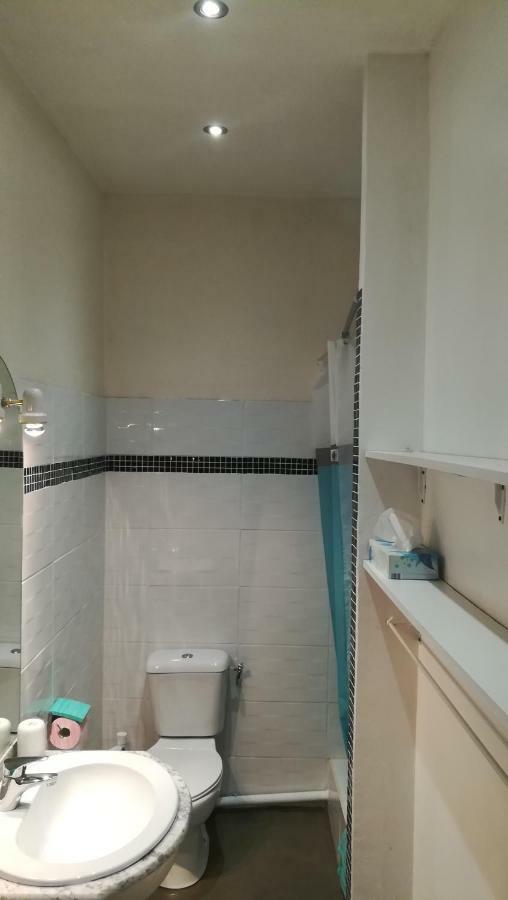 Appartement Avec Terrasse Narbonne Kültér fotó